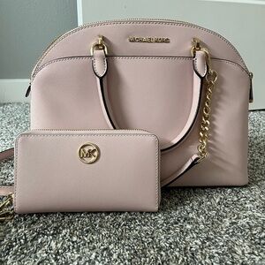 Michael Kors Purse & Wallet